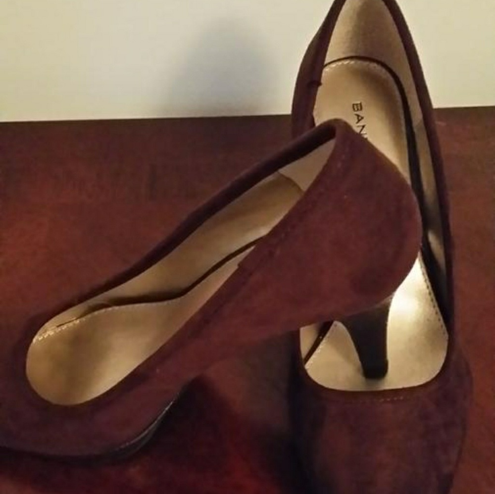 Bandolino pumps